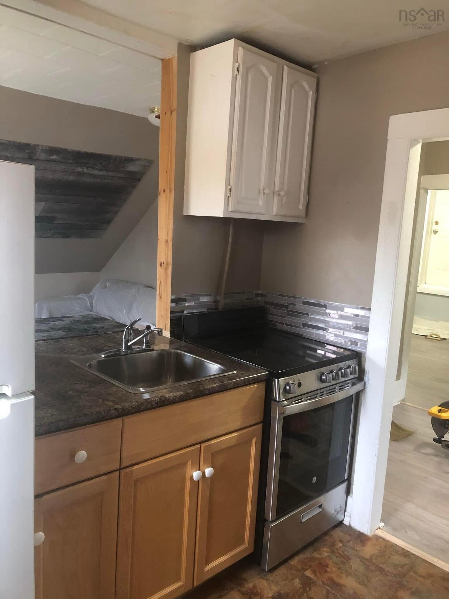 40 King Street, Truro, NS - Indoor Photo Showing Kitchen