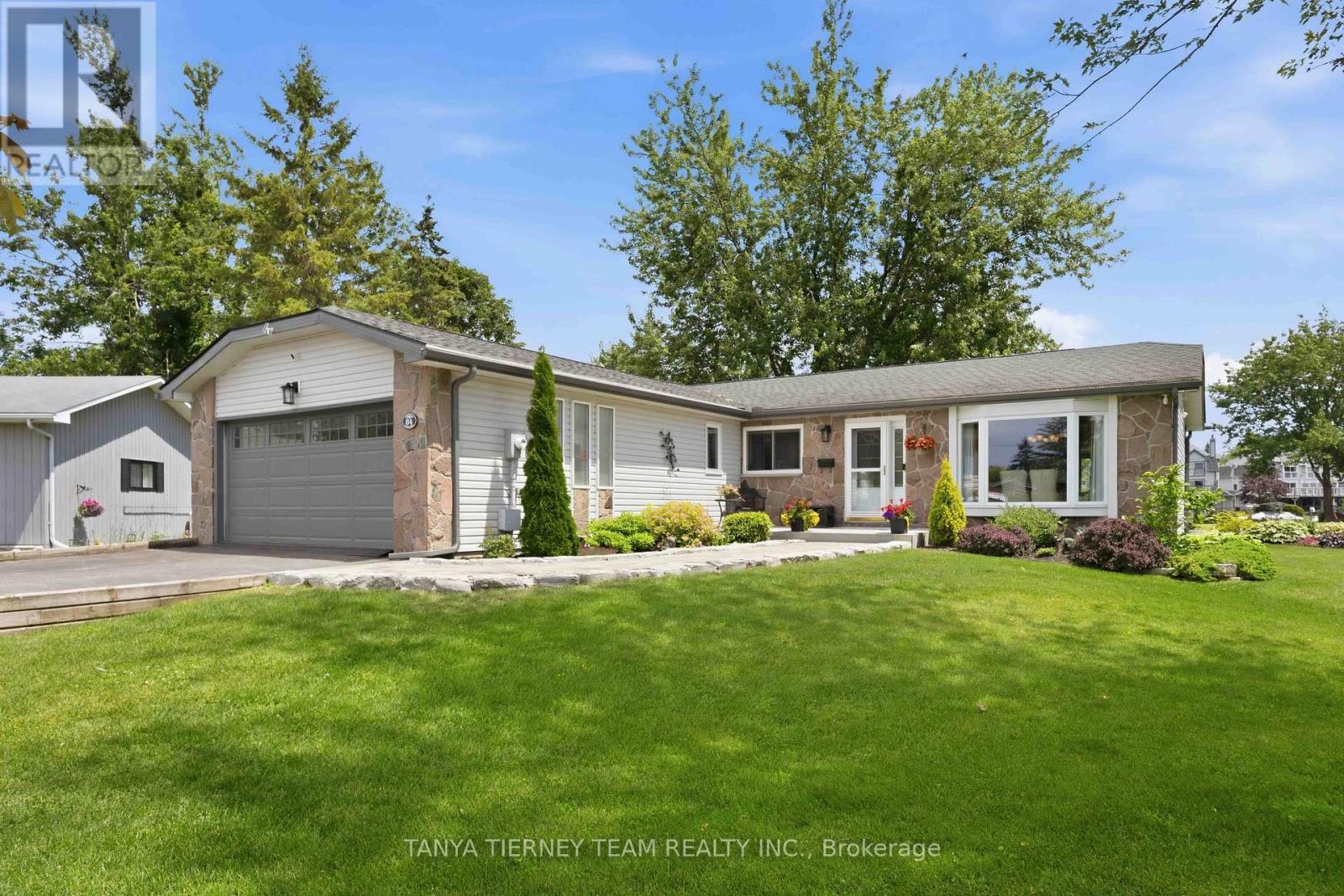 84 Turtle Path, Ramara, ON - Outdoor With Facade