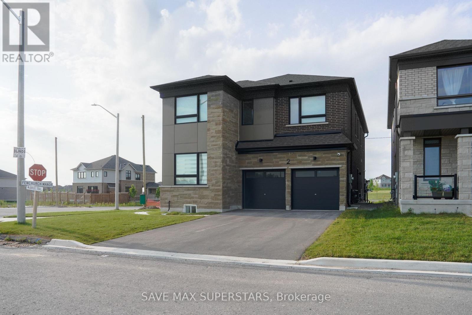 Upper - 2 Mcbride Trail, Barrie, ON - Outdoor With Facade