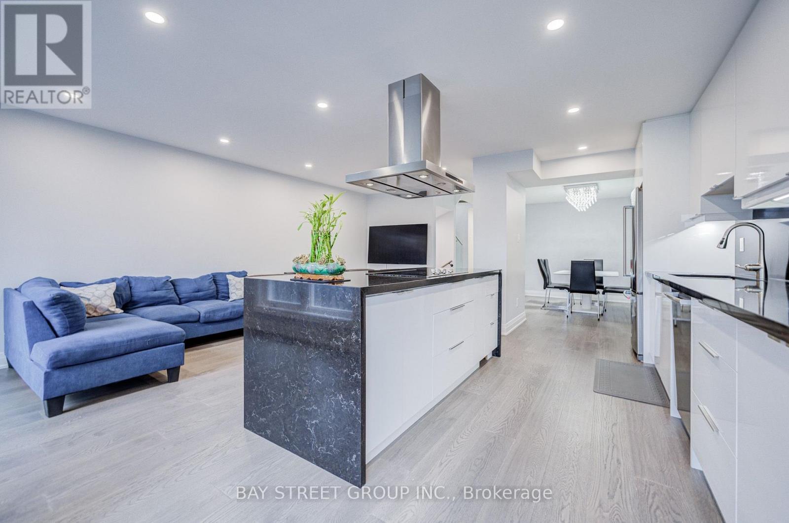 47 Becca Hall Trail, Toronto, ON - Indoor