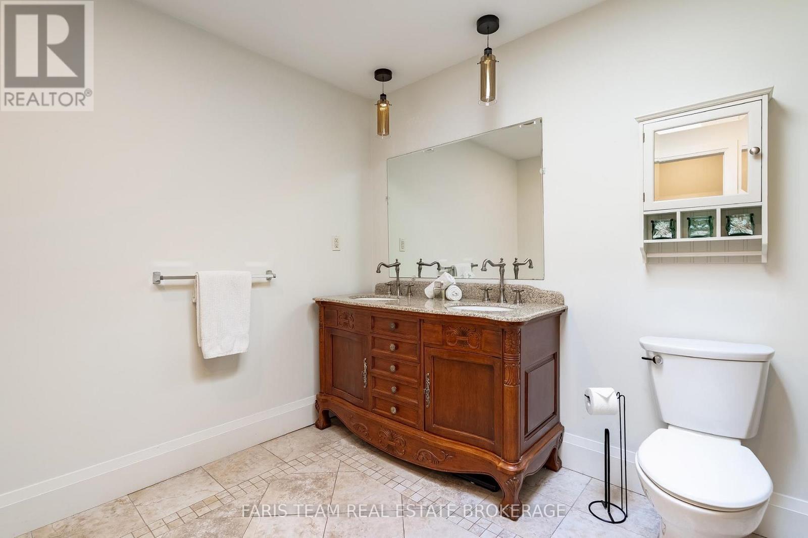 27 Poplar Crescent, Ramara, ON - Indoor Photo Showing Bathroom
