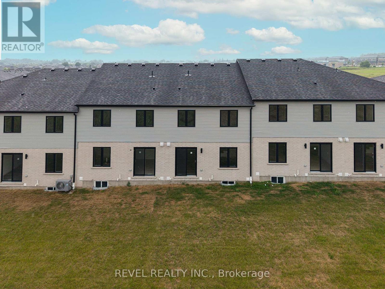 115 Mattingley Street, Brant, ON - Outdoor