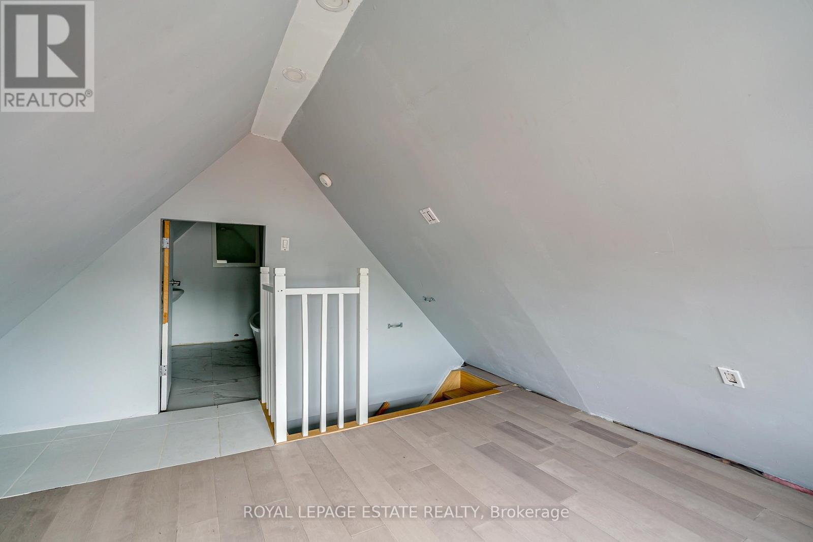 201 Christie Street, Toronto, ON - Indoor Photo Showing Other Room
