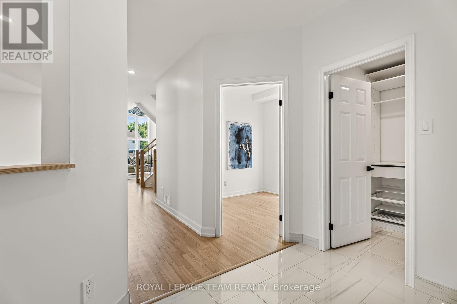28 Borealis Crescent, Ottawa, ON - Indoor Photo Showing Other Room