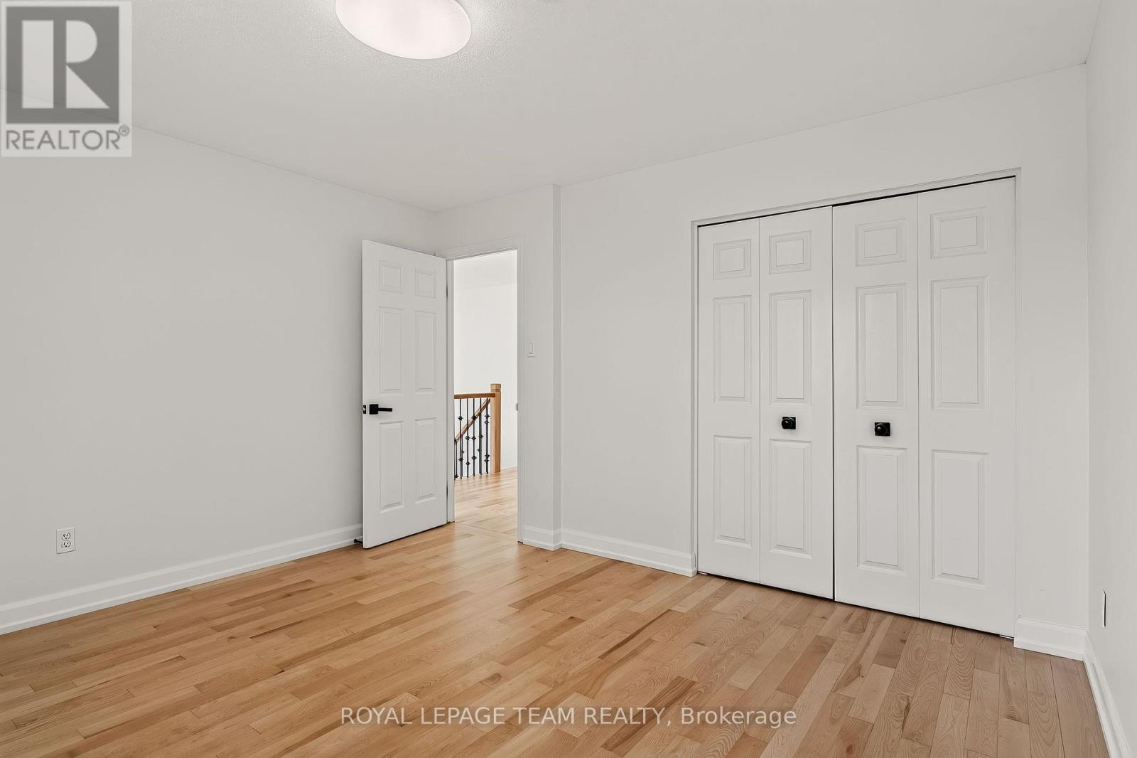 28 Borealis Crescent, Ottawa, ON - Indoor Photo Showing Other Room