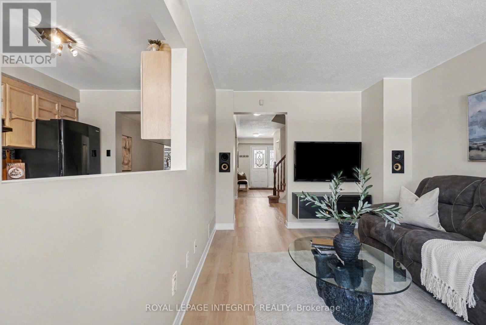 52 Blackdome Crescent, Ottawa, ON - Indoor