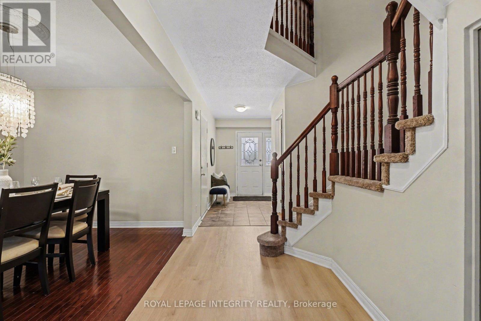 52 Blackdome Crescent, Ottawa, ON - Indoor Photo Showing Other Room