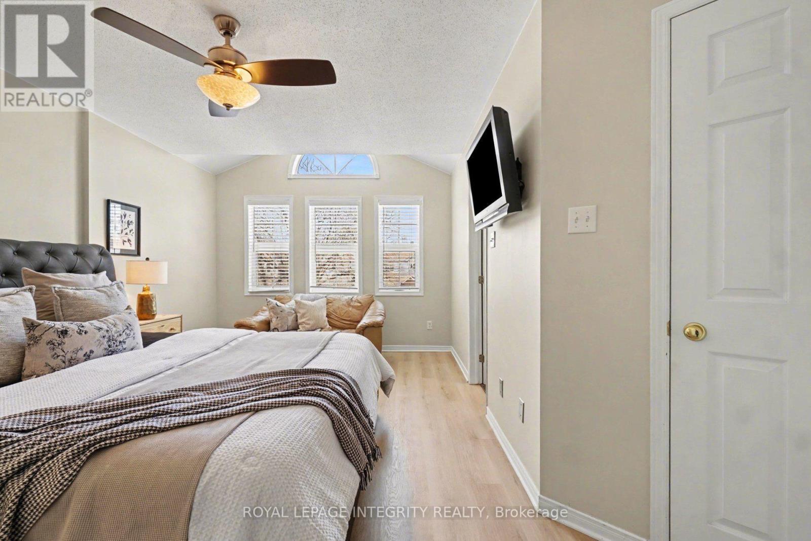 52 Blackdome Crescent, Ottawa, ON - Indoor Photo Showing Bedroom