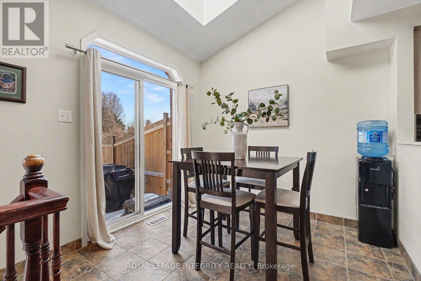 52 Blackdome Crescent, Ottawa, ON - Indoor Photo Showing Dining Room