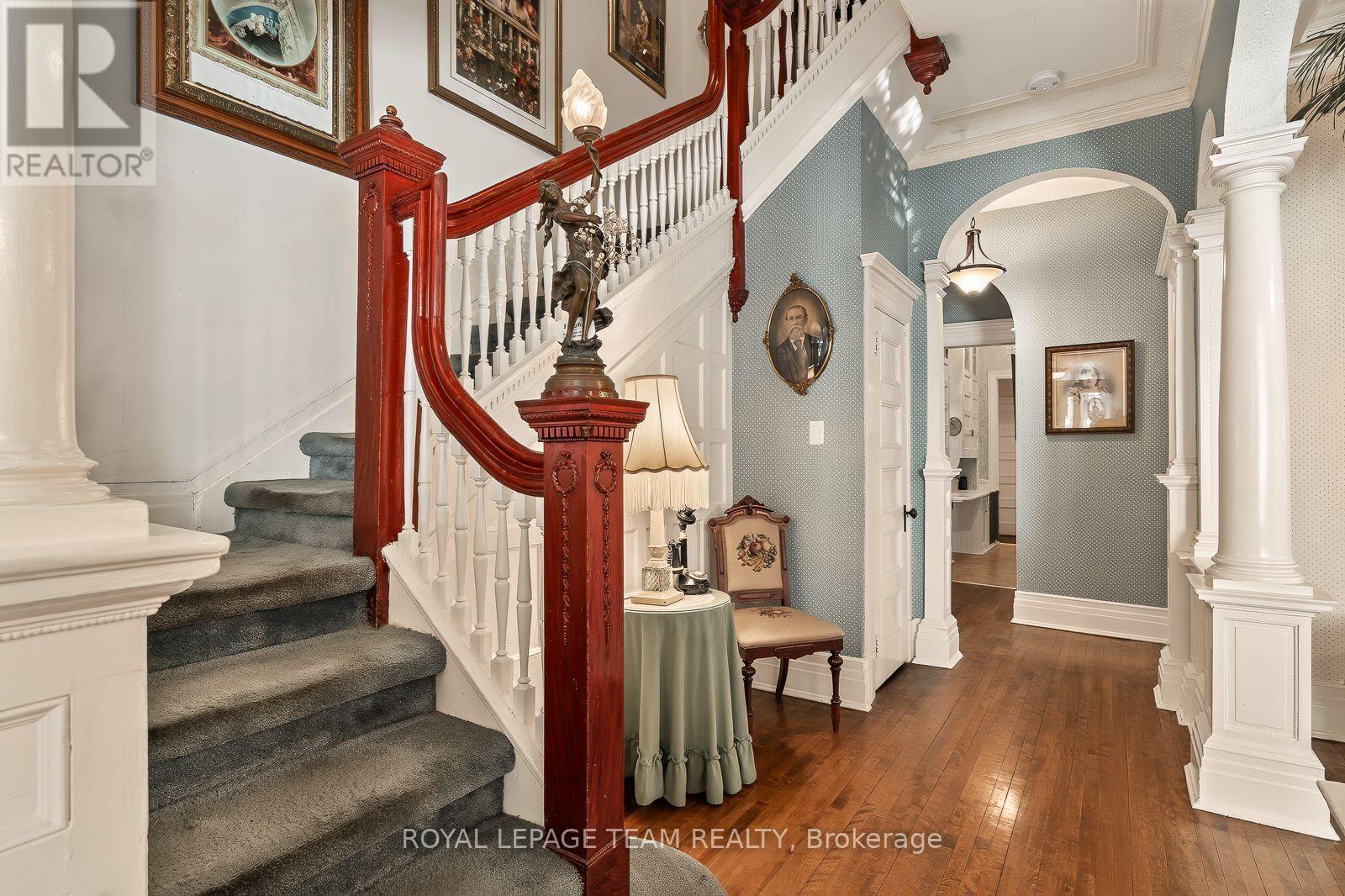 525 King Edward Avenue, Ottawa, ON - Indoor Photo Showing Other Room