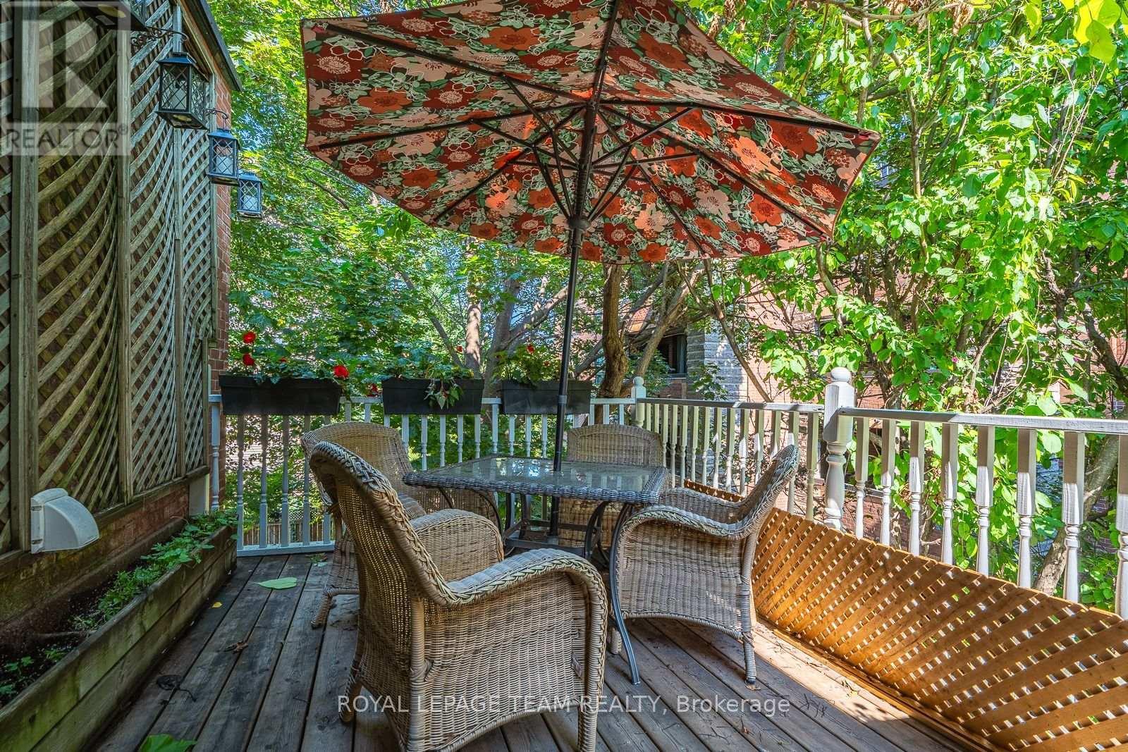 525 King Edward Avenue, Ottawa, ON - Outdoor With Deck Patio Veranda