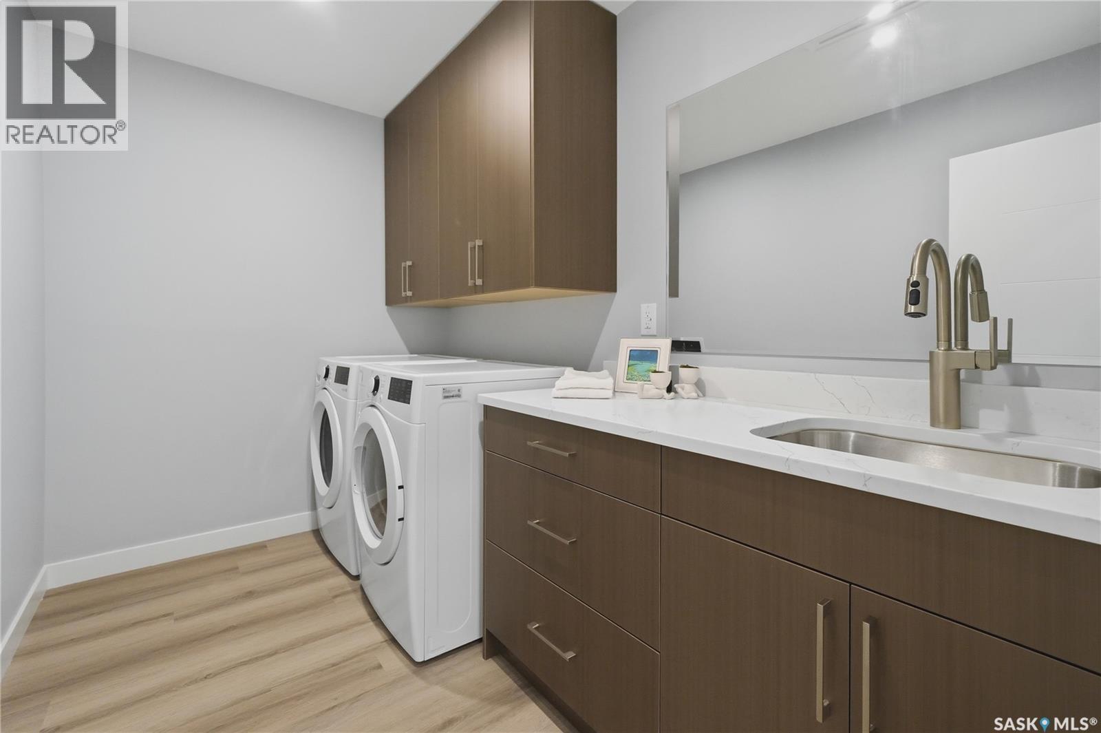 143 Sharma Lane, Saskatoon, SK - Indoor Photo Showing Laundry Room