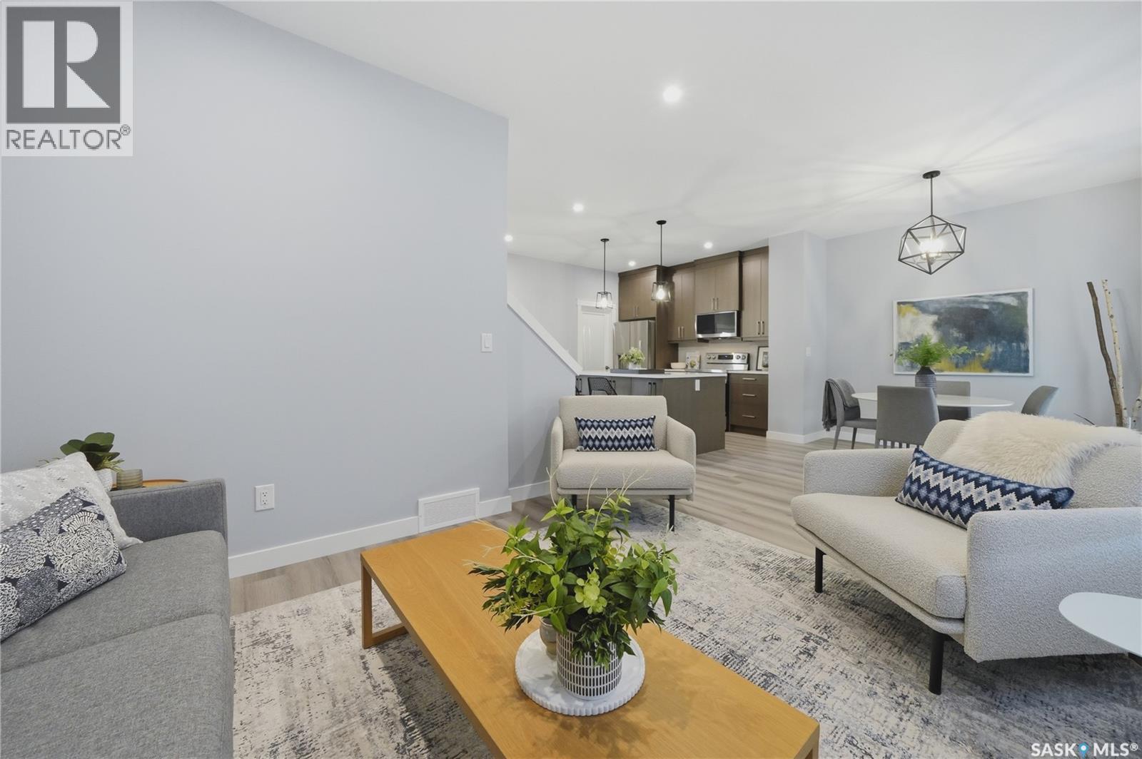 143 Sharma Lane, Saskatoon, SK - Indoor Photo Showing Living Room
