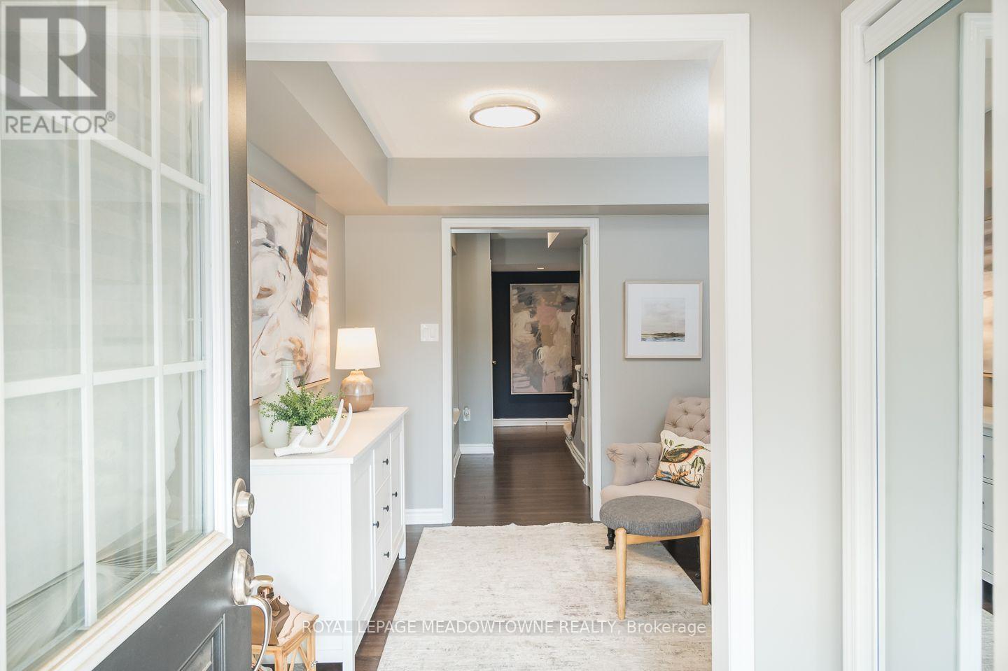 275 Eves Gate, Milton, ON - Indoor Photo Showing Other Room
