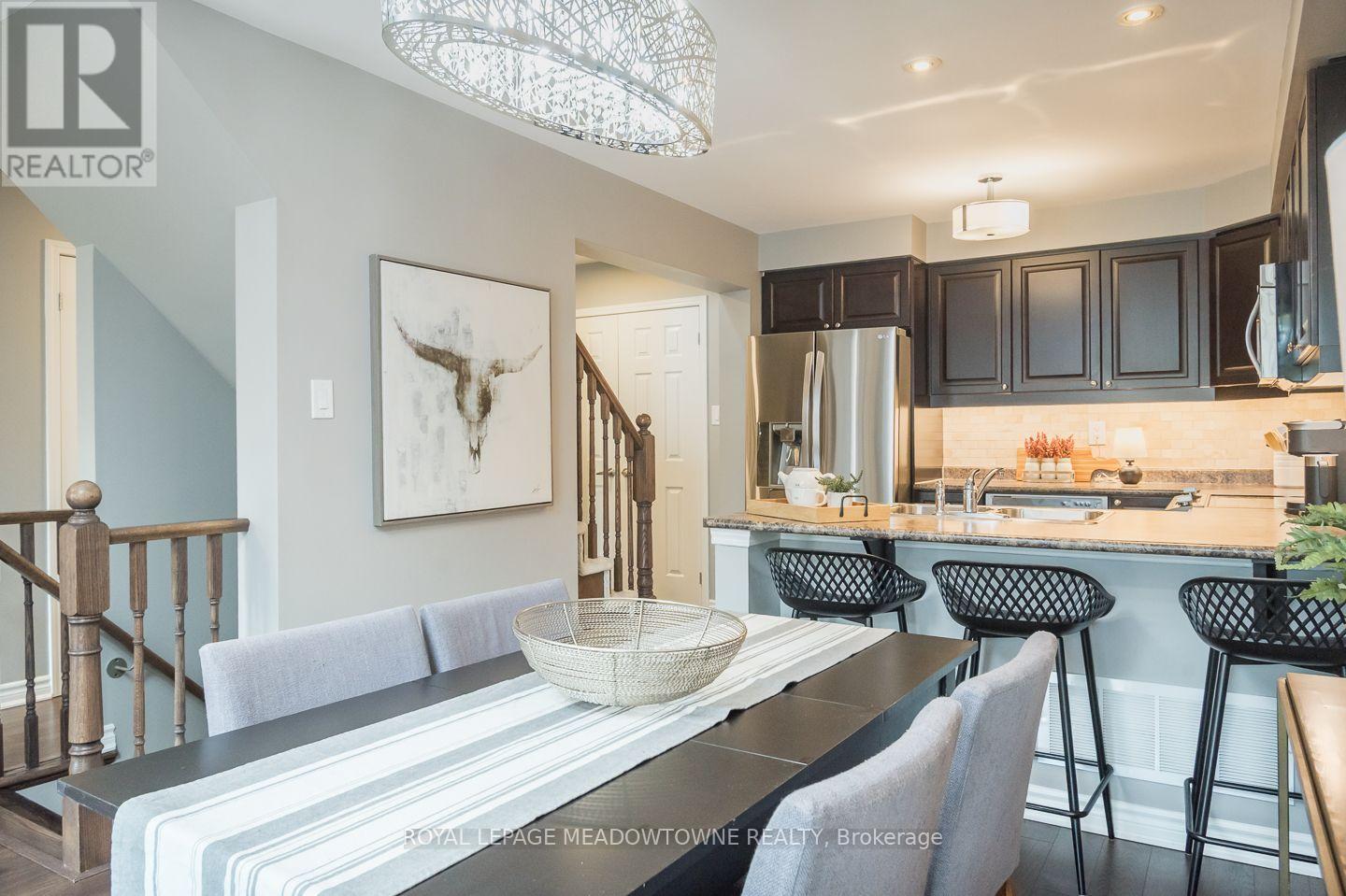 275 Eves Gate, Milton, ON - Indoor