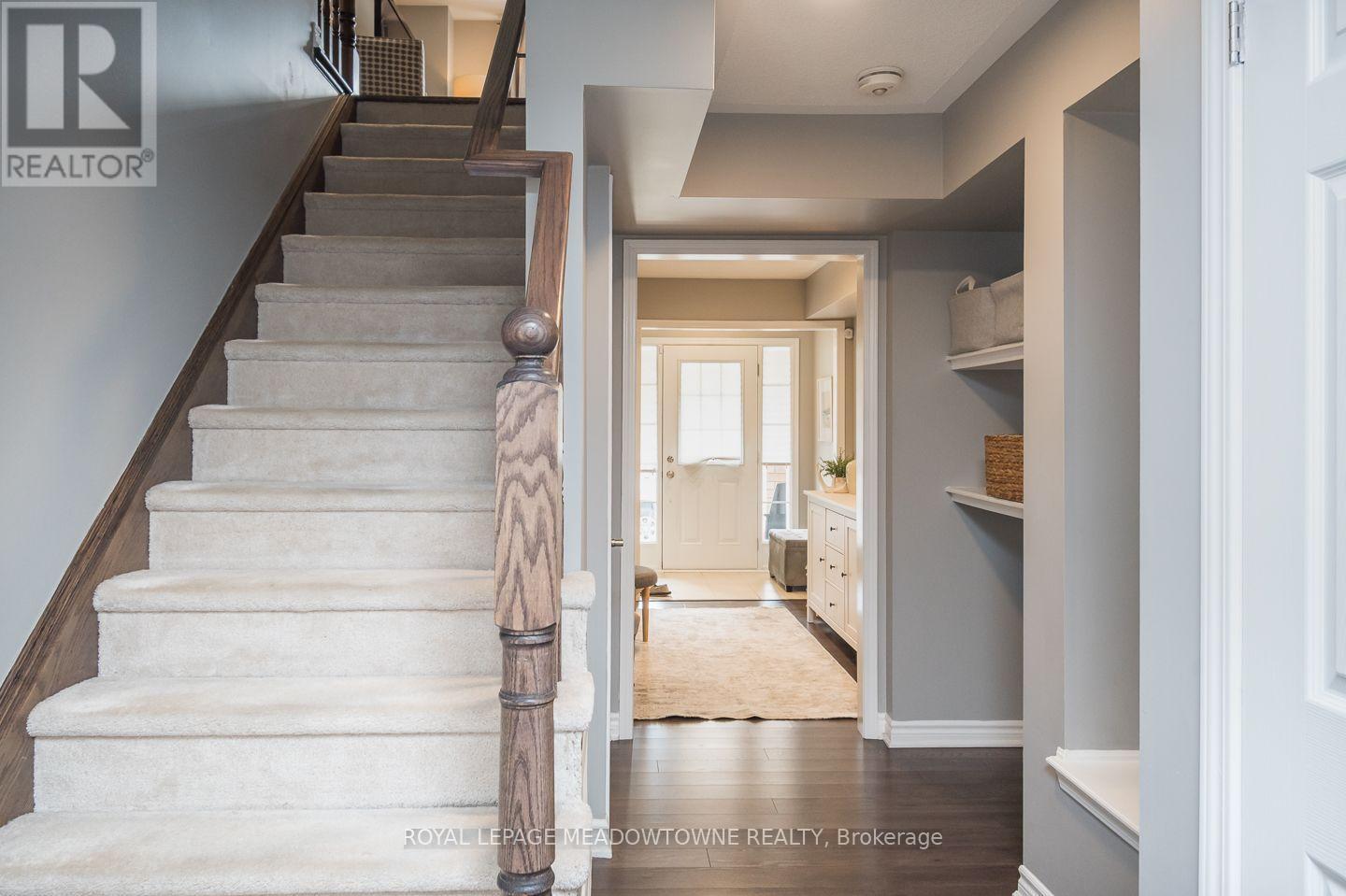 275 Eves Gate, Milton, ON - Indoor Photo Showing Other Room