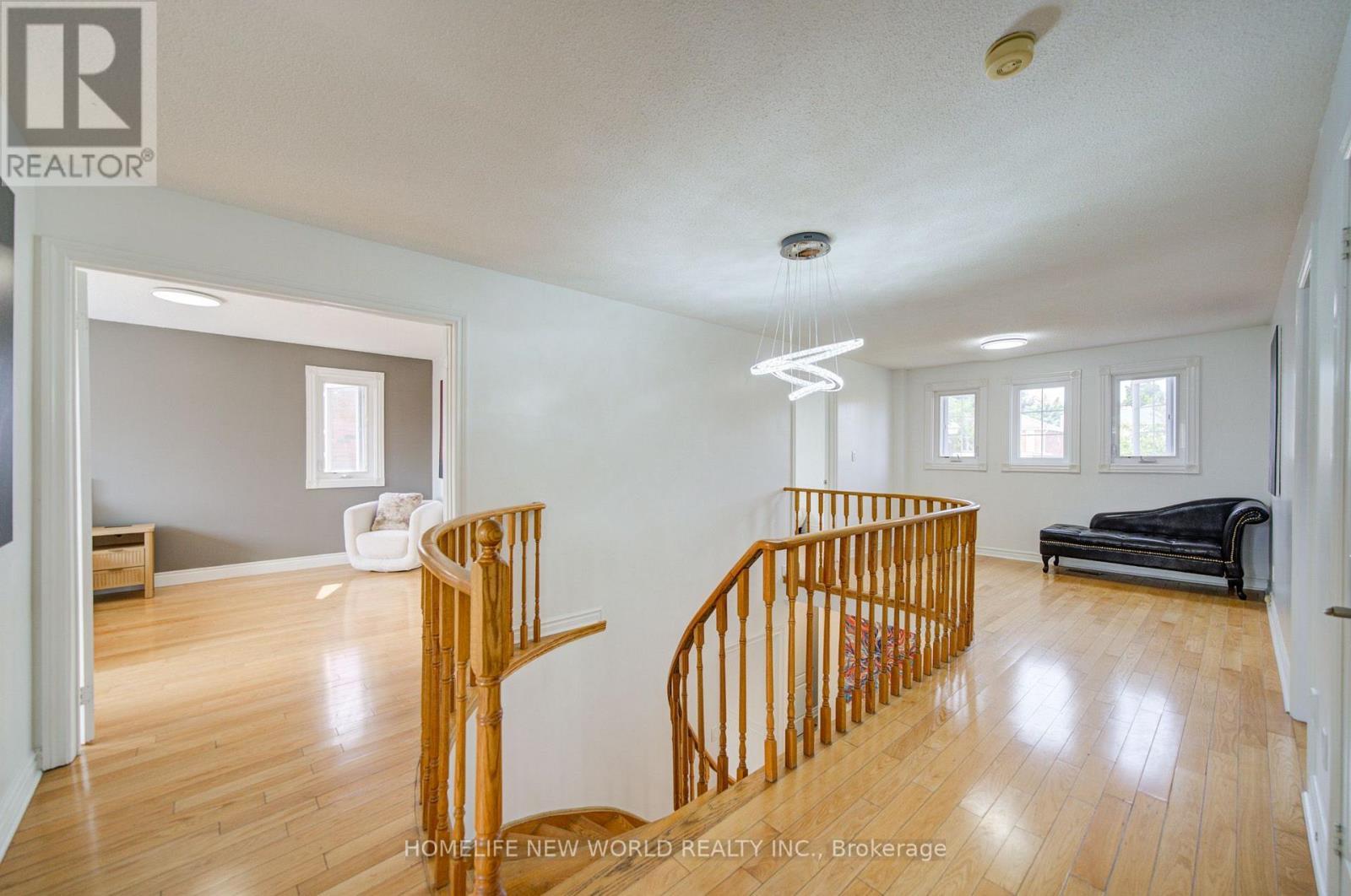 12 Bellside Drive, Markham, ON - Indoor Photo Showing Other Room