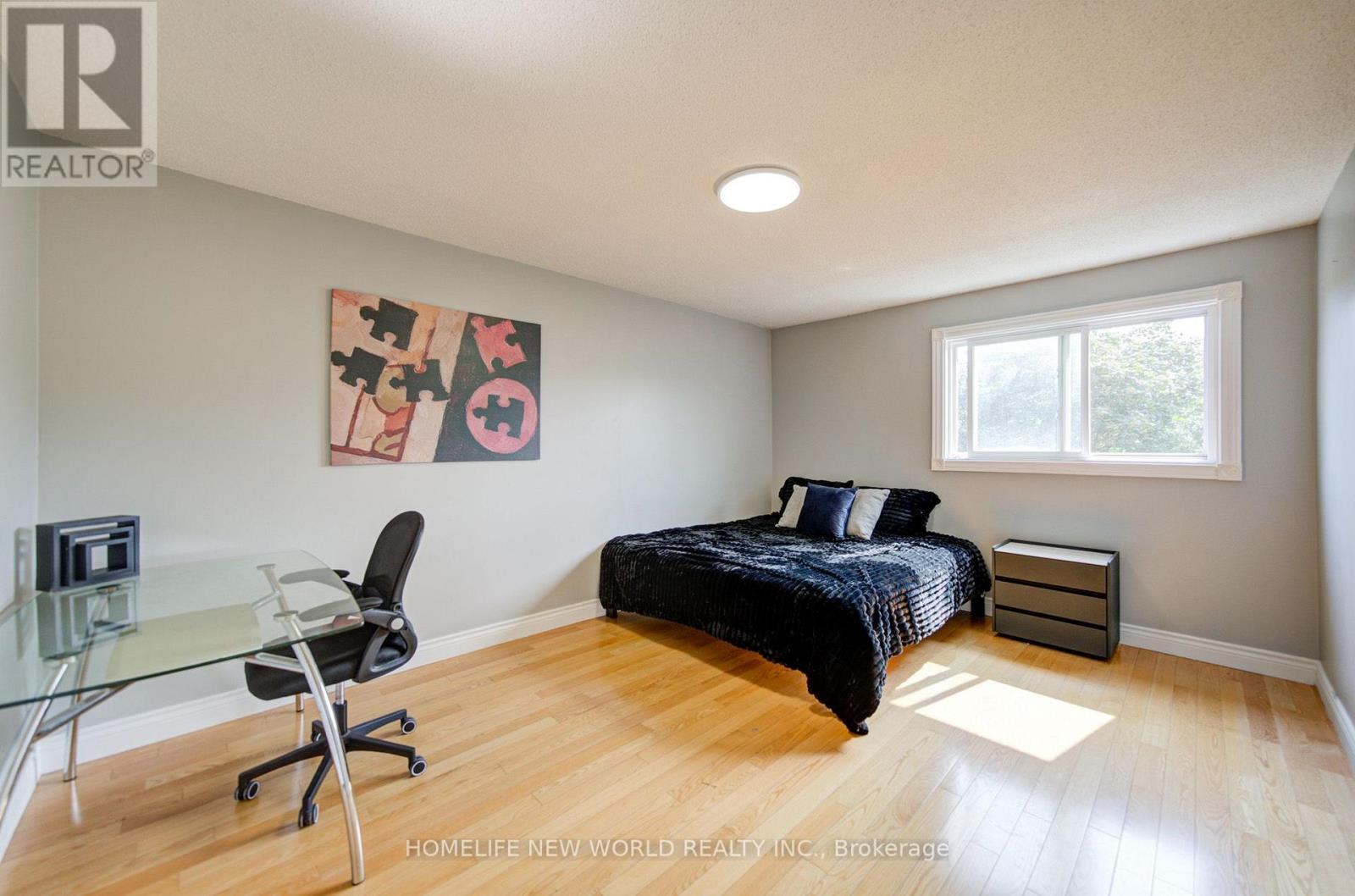 12 Bellside Drive, Markham, ON - Indoor Photo Showing Bedroom