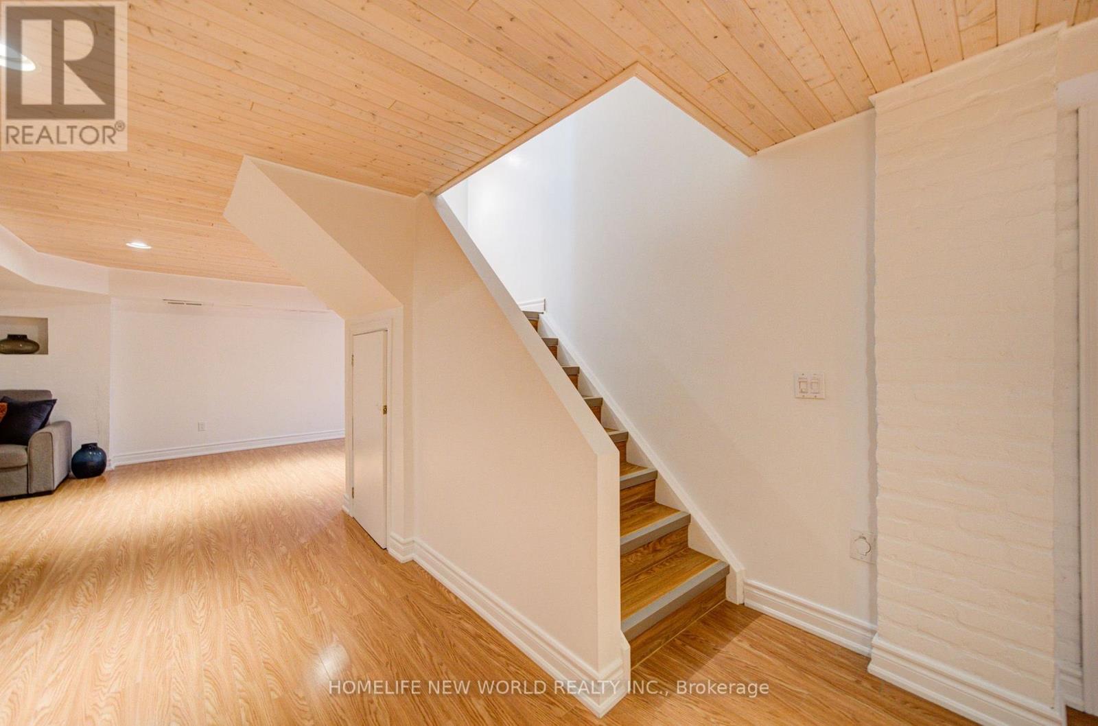 12 Bellside Drive, Markham, ON - Indoor Photo Showing Other Room