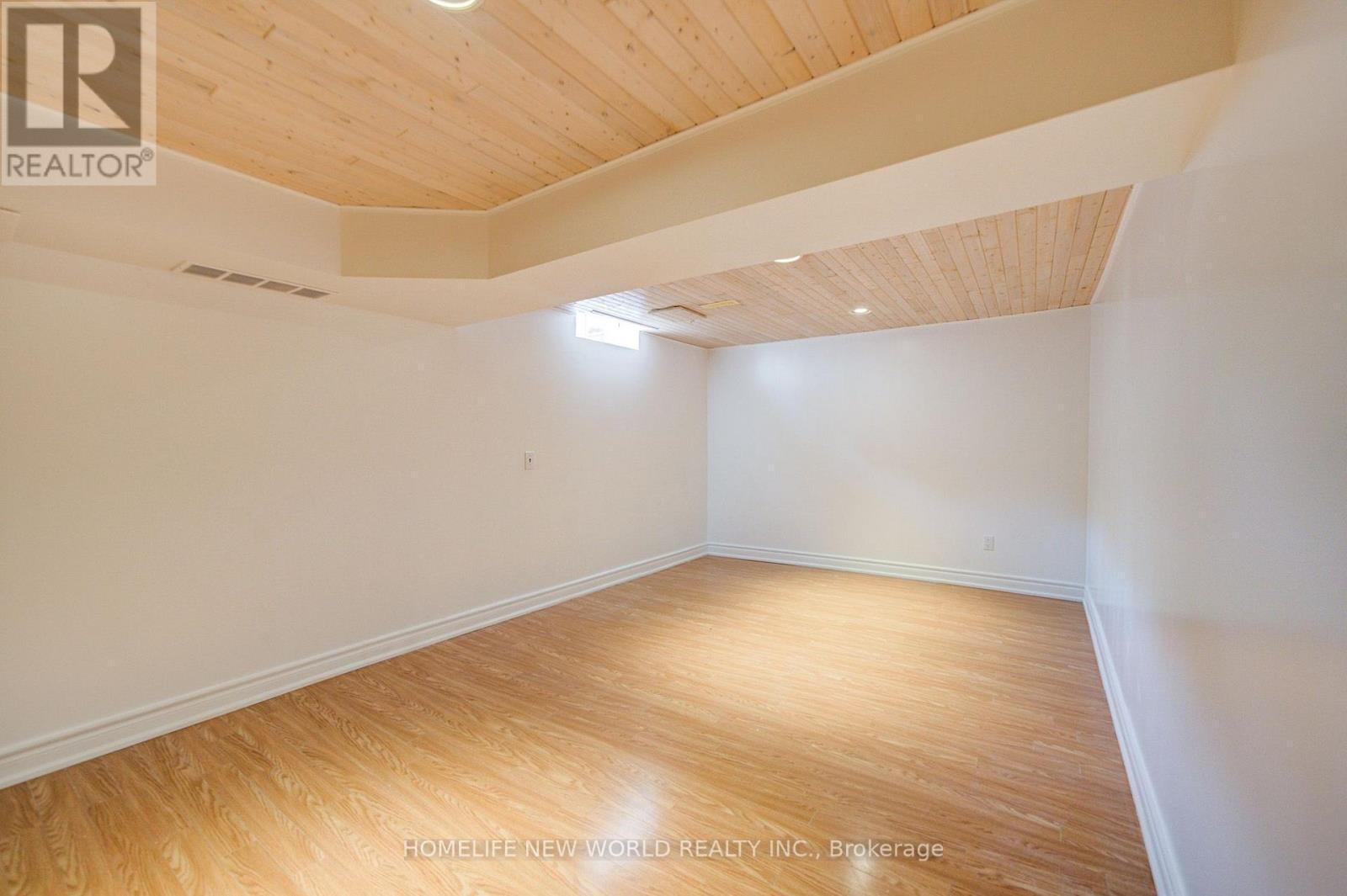12 Bellside Drive, Markham, ON - Indoor Photo Showing Other Room