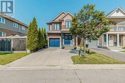 36 TIDEMORE HEIGHTS  Hamilton, ON L8E 0B8