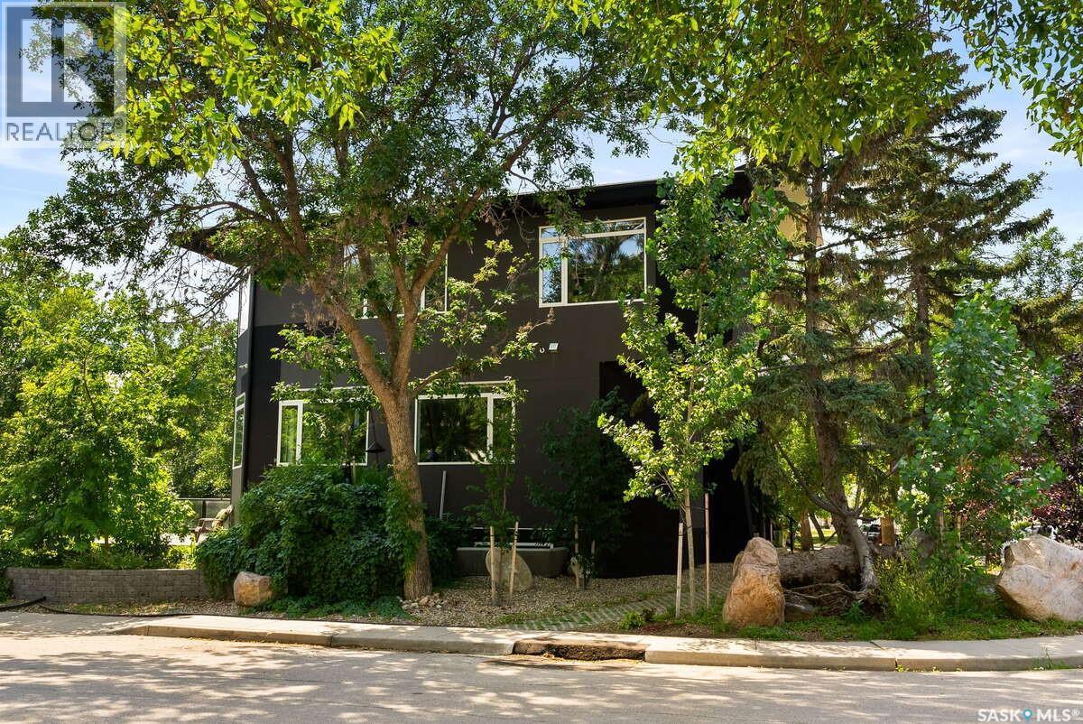 3601 Grassick Avenue, Regina, SK - Outdoor