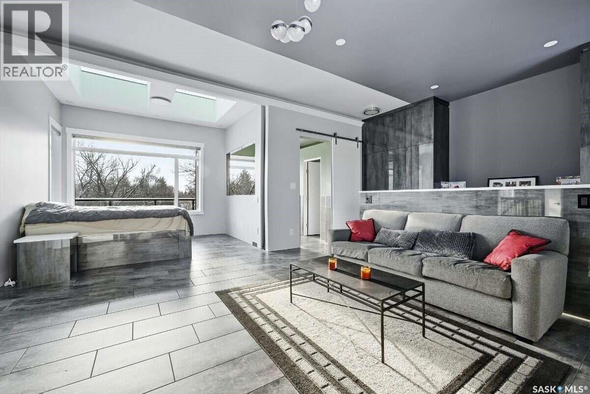 3601 Grassick Avenue, Regina, SK - Indoor Photo Showing Living Room