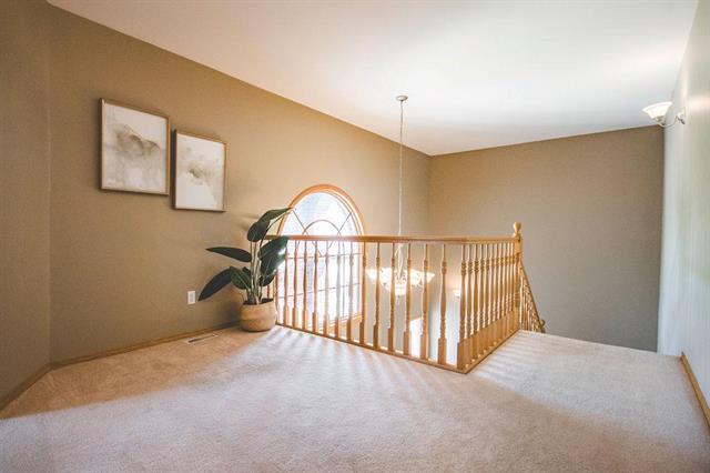 55 Winterhaven Dr, Winnipeg, MB - Indoor Photo Showing Other Room