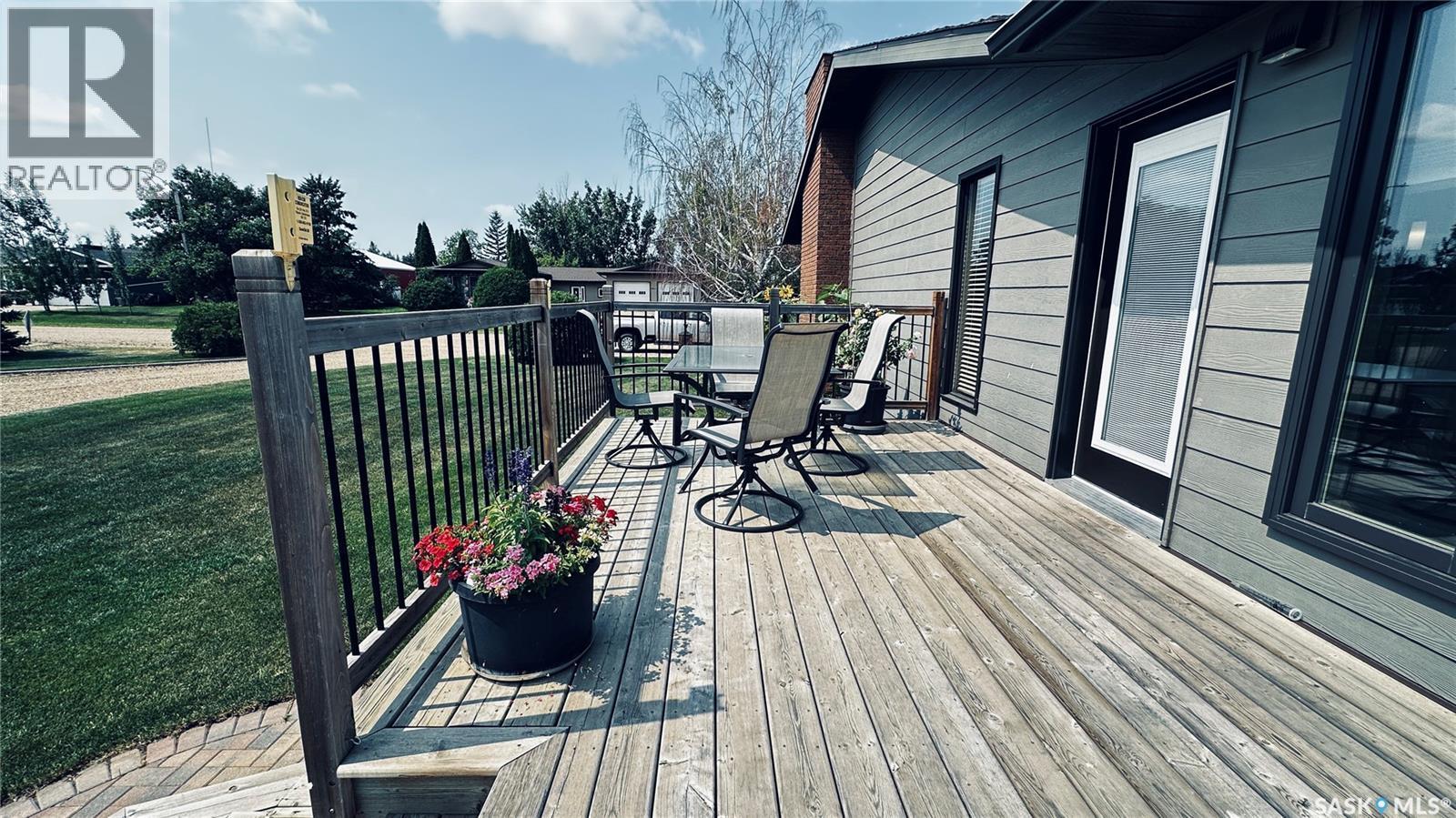816 1St Avenue, Zenon Park, SK - Outdoor With Deck Patio Veranda