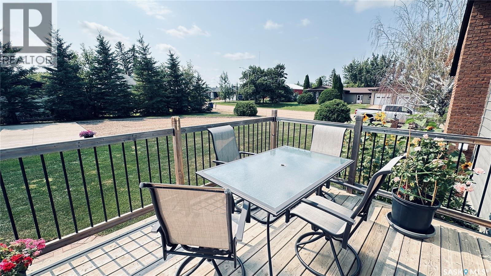816 1St Avenue, Zenon Park, SK - Outdoor With Deck Patio Veranda