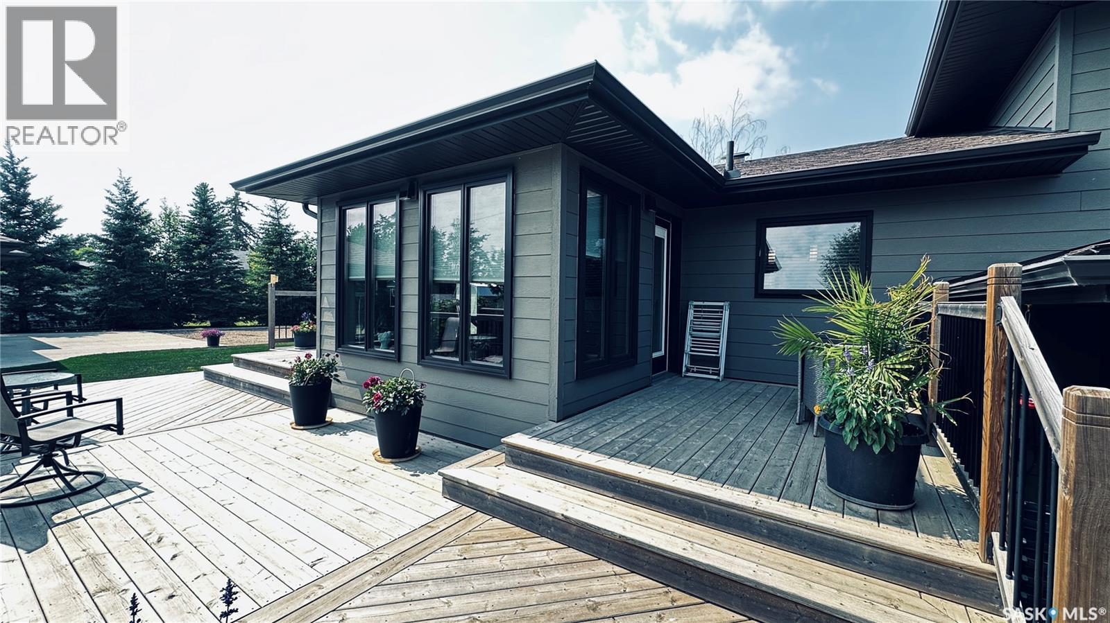 816 1St Avenue, Zenon Park, SK - Outdoor With Deck Patio Veranda With Exterior