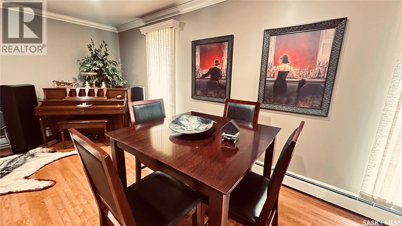 816 1St Avenue, Zenon Park, SK - Indoor Photo Showing Dining Room