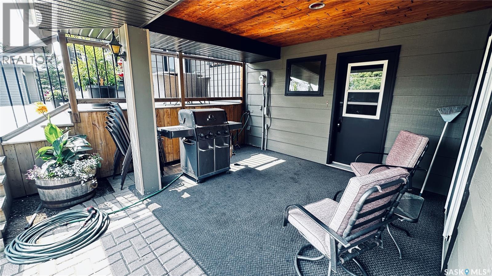 816 1St Avenue, Zenon Park, SK - Outdoor With Deck Patio Veranda With Exterior