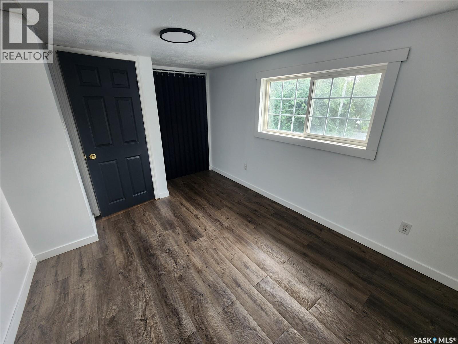 430 3Rd Street, Estevan, SK - Indoor Photo Showing Other Room