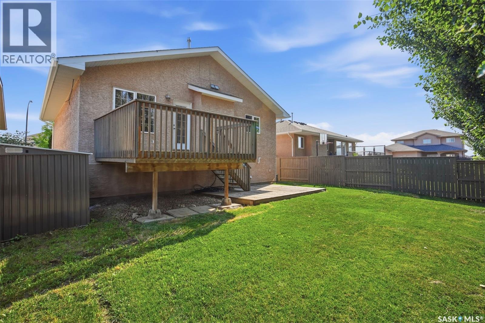 418 Greaves Crescent, Saskatoon, SK - Outdoor With Deck Patio Veranda