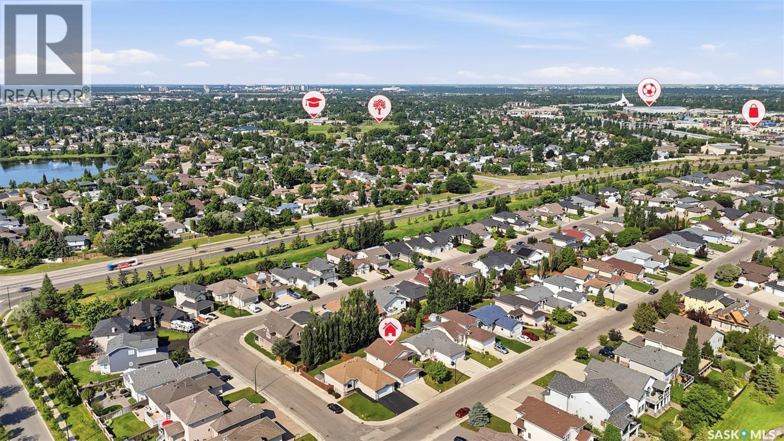 418 Greaves Crescent, Saskatoon, SK - Outdoor With View