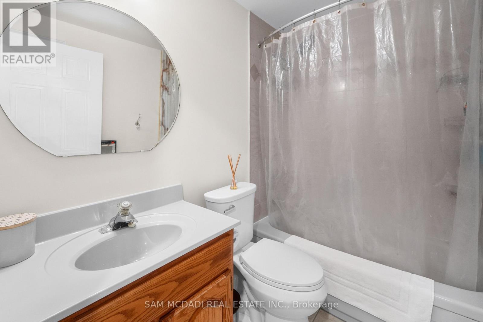 644 Sweetwater Place, Mississauga, ON - Indoor Photo Showing Bathroom