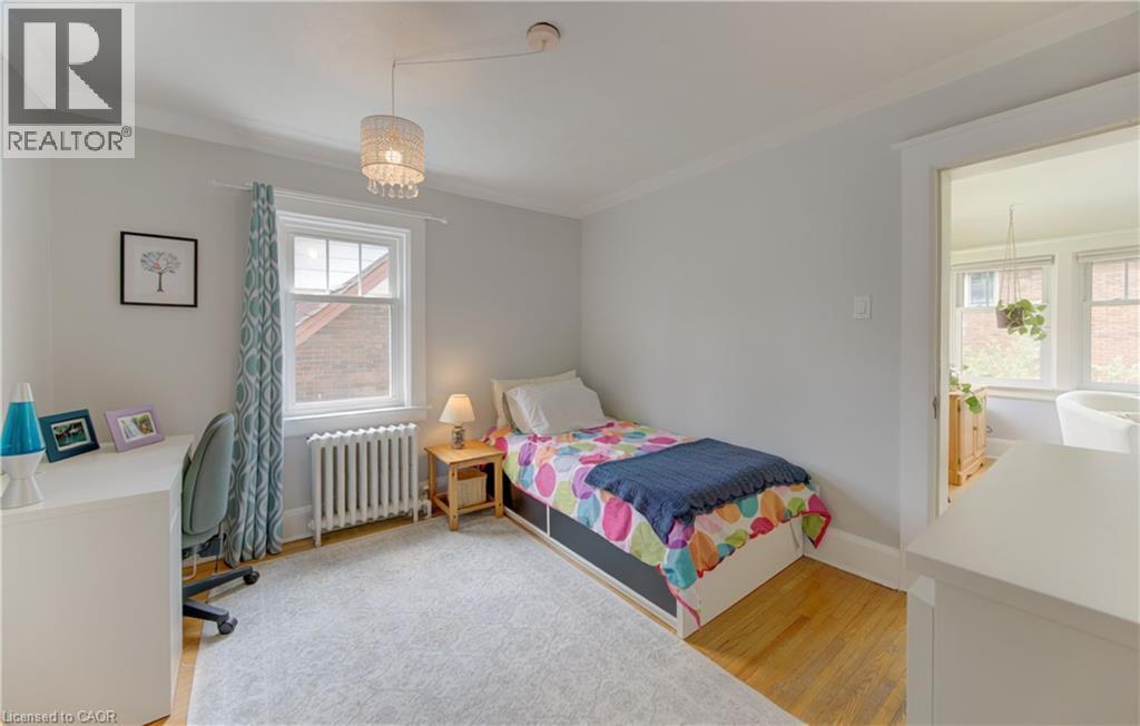 150 Union Boulevard, Kitchener, ON - Indoor Photo Showing Bedroom