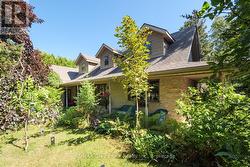 6 KIRKLAND PLACE South Bruce Peninsula, ON N0H 2G0
