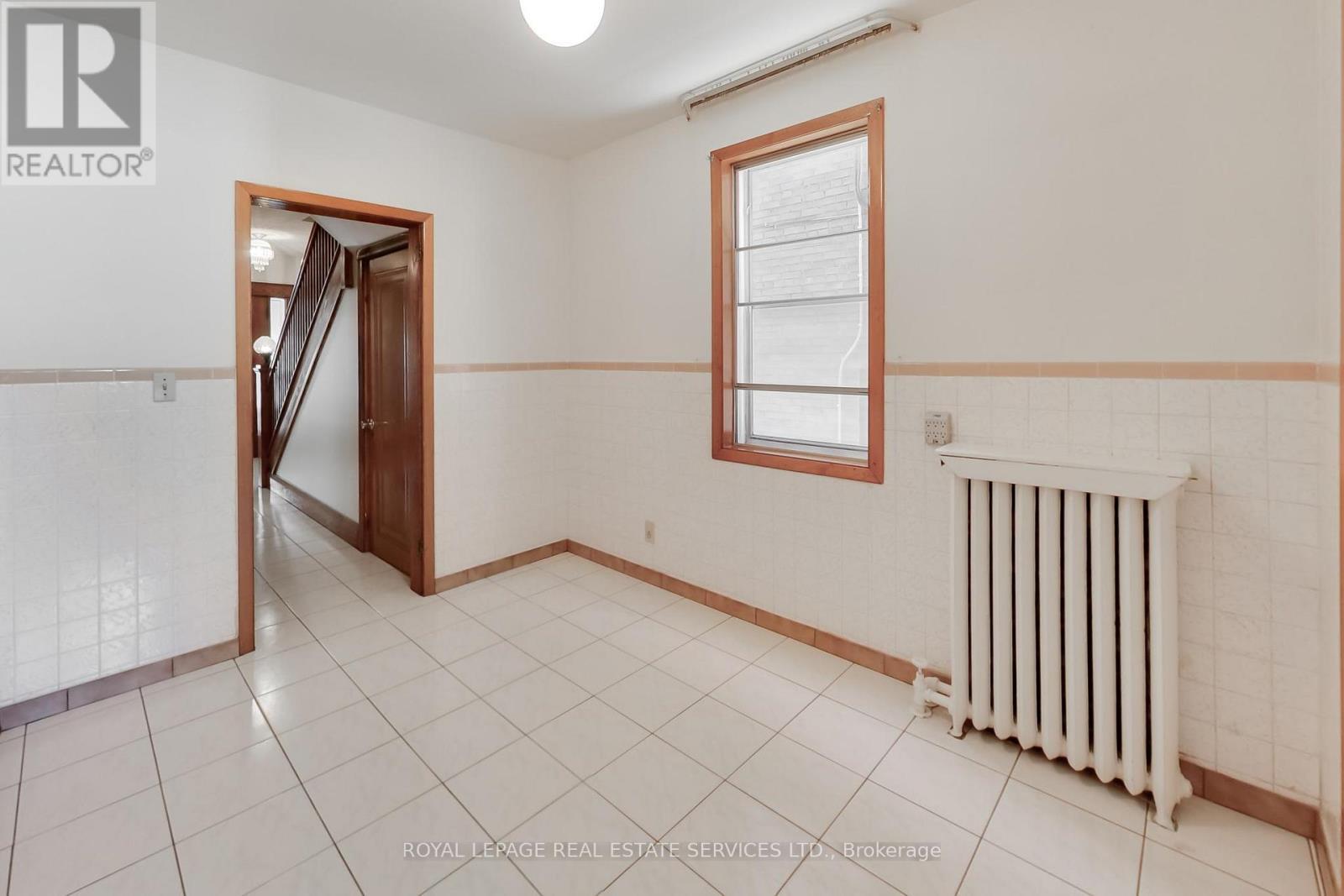 85 Dawes Road, Toronto, ON - Indoor Photo Showing Other Room