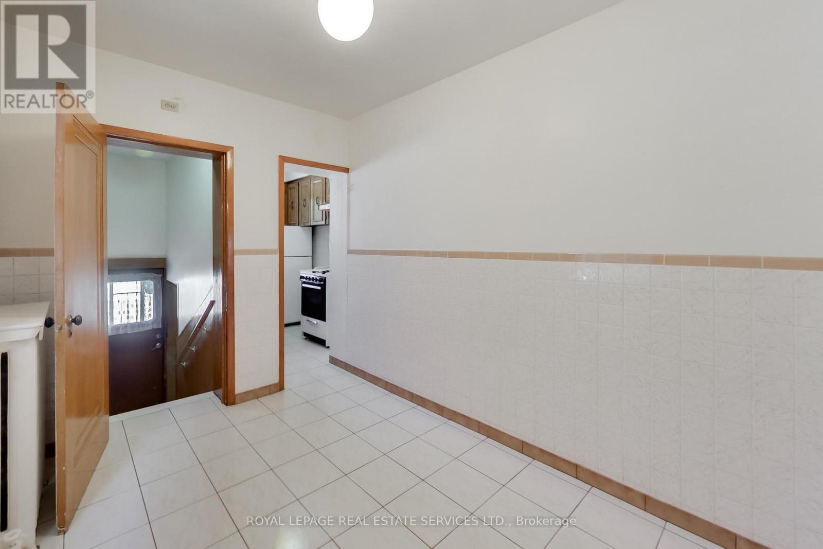 85 Dawes Road, Toronto, ON - Indoor Photo Showing Other Room