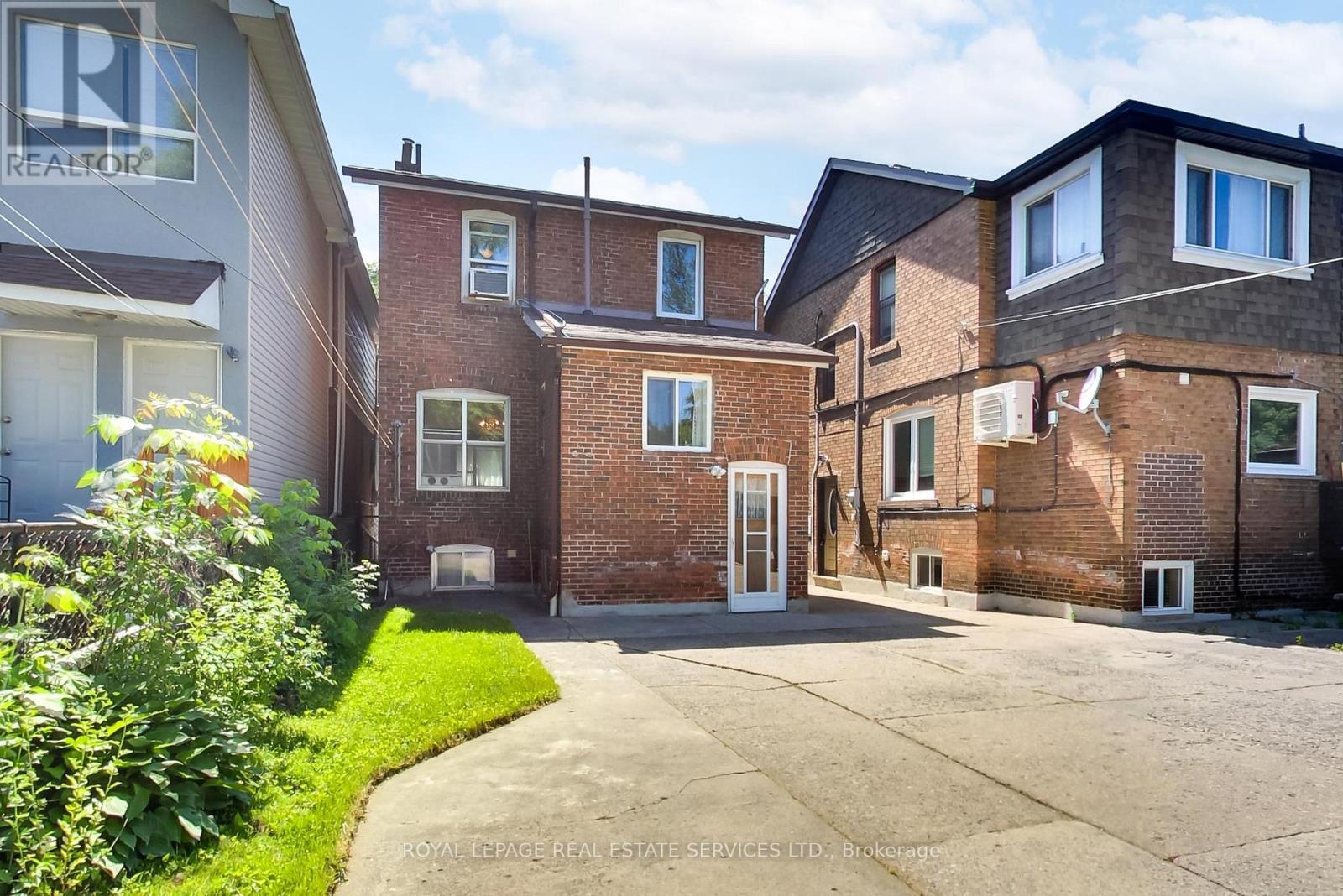 85 Dawes Road, Toronto, ON - Outdoor