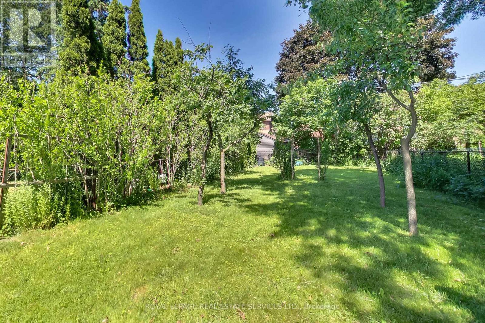 85 Dawes Road, Toronto, ON - Outdoor