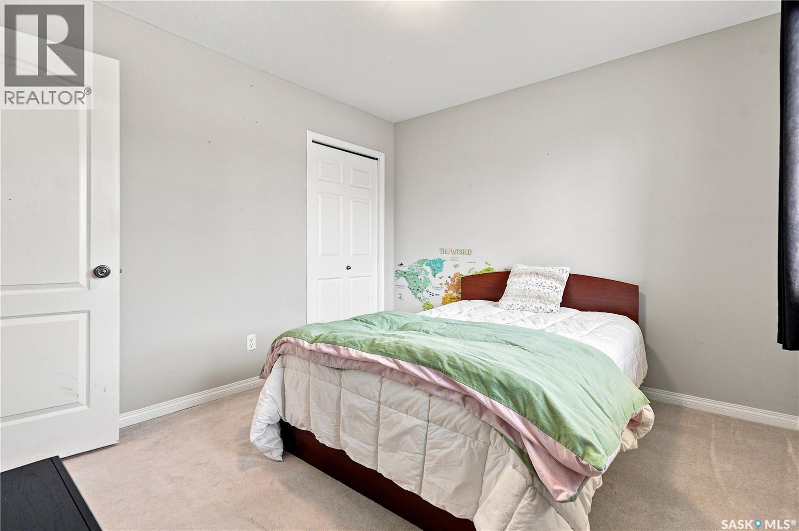 3010 37Th Street W, Saskatoon, SK - Indoor Photo Showing Bedroom