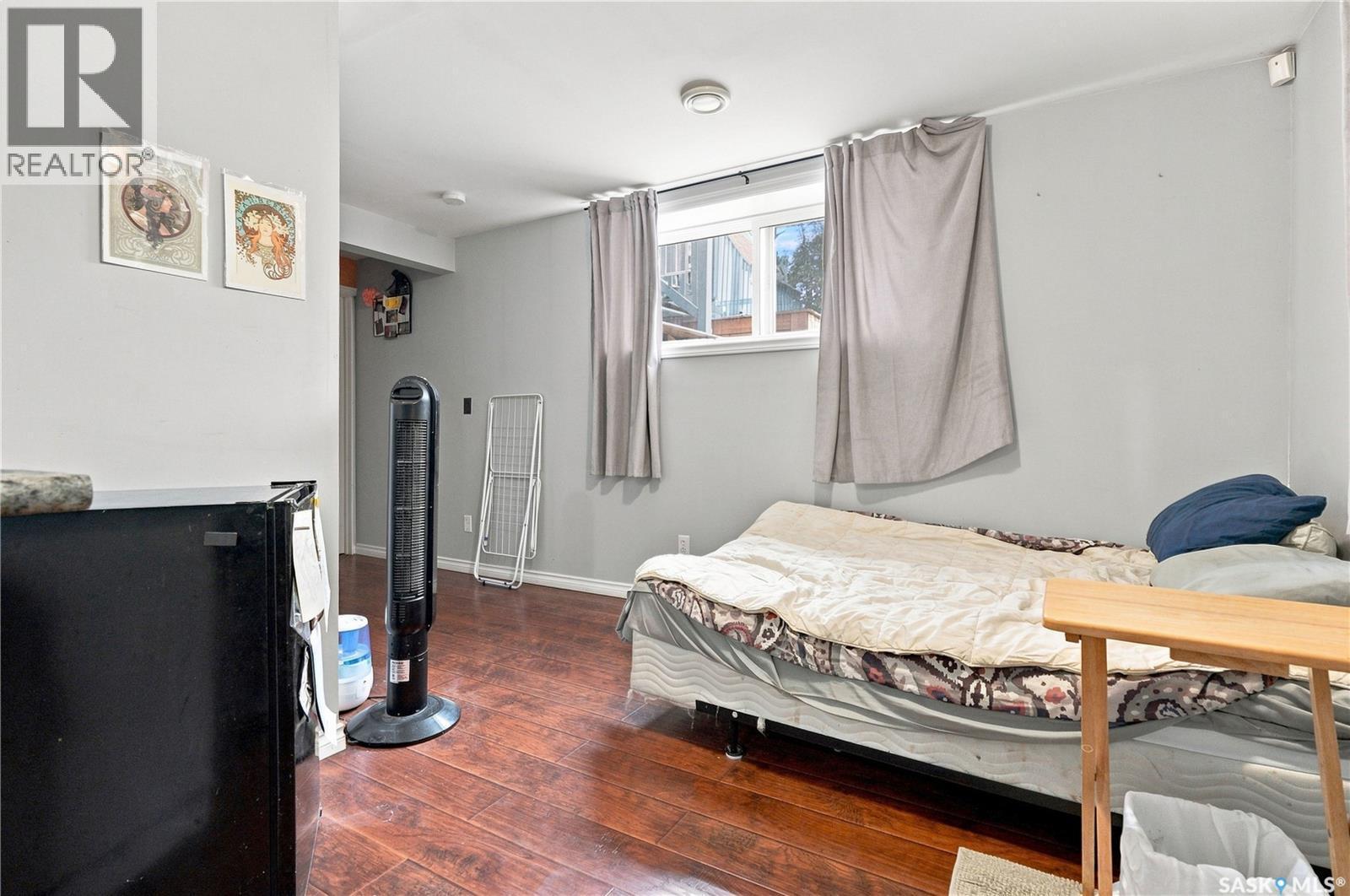 3010 37Th Street W, Saskatoon, SK - Indoor Photo Showing Bedroom