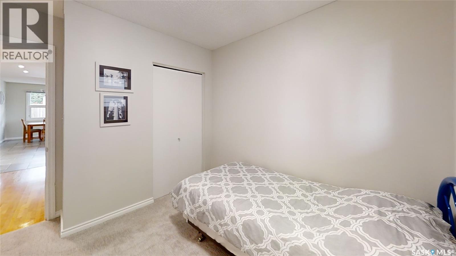 355 Sylvian Crescent, Saskatoon, SK - Indoor Photo Showing Bedroom