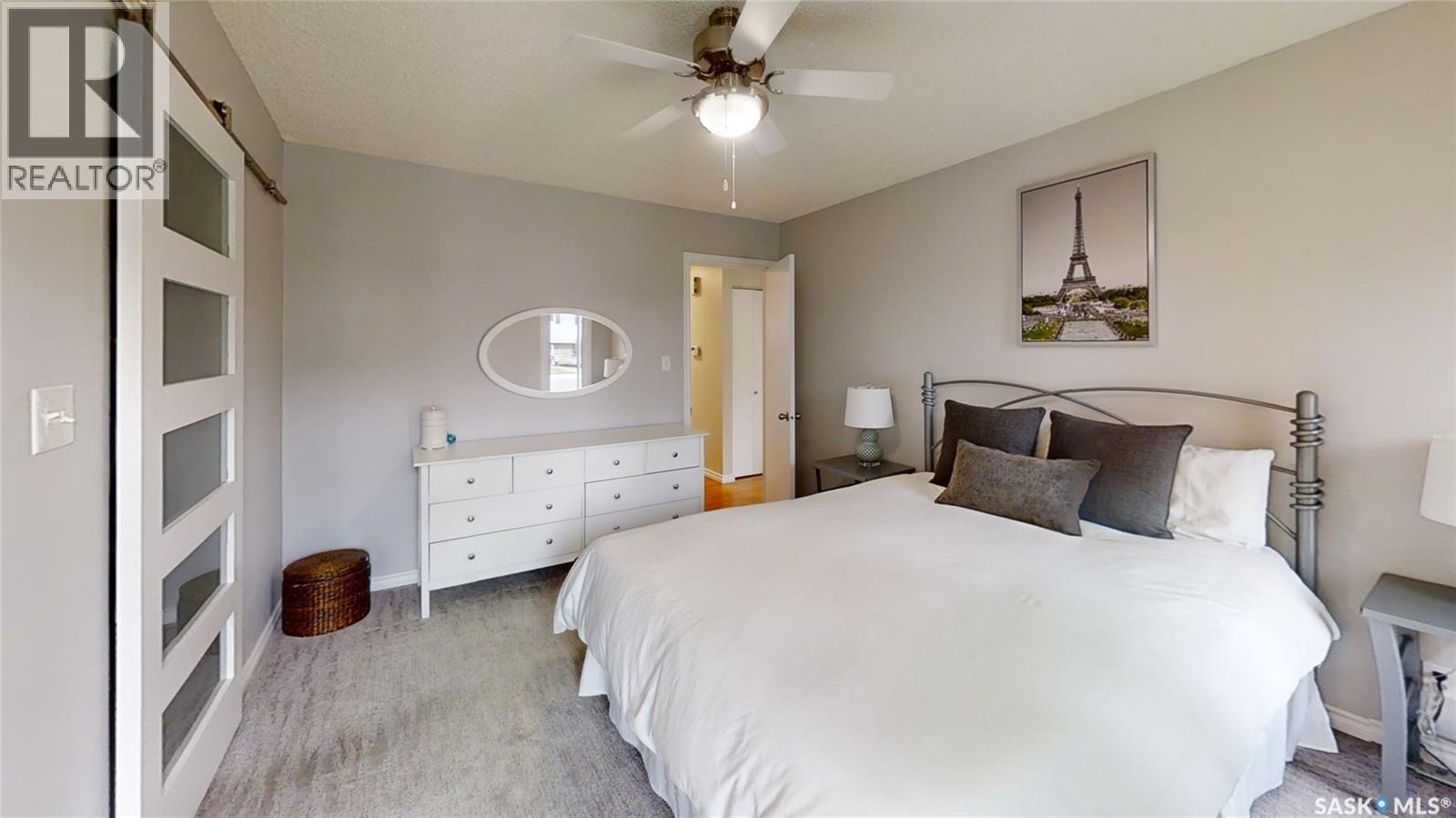 355 Sylvian Crescent, Saskatoon, SK - Indoor Photo Showing Bedroom