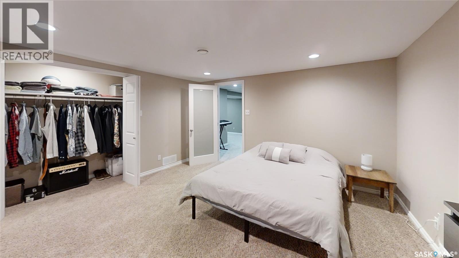355 Sylvian Crescent, Saskatoon, SK - Indoor Photo Showing Bedroom