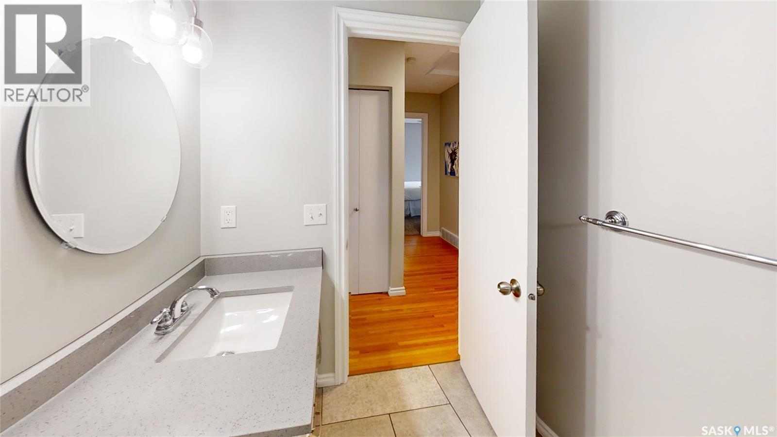 355 Sylvian Crescent, Saskatoon, SK - Indoor