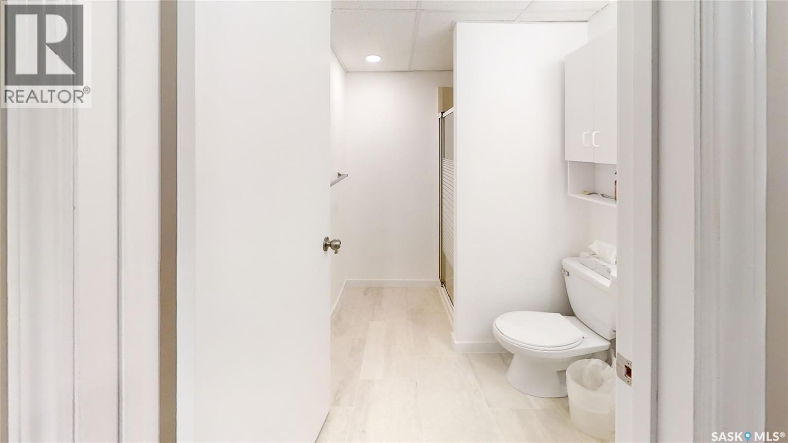 355 Sylvian Crescent, Saskatoon, SK - Indoor Photo Showing Bathroom